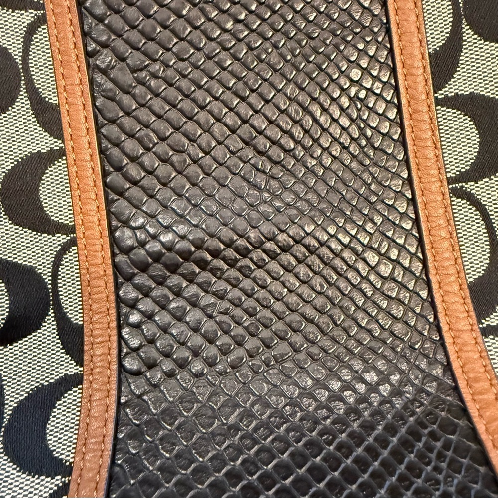 Coach Black Cream Signature Canvas Tote with Brown Leather Trim - Picture 4 of 12